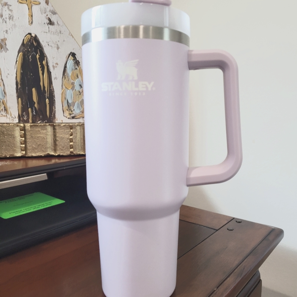 40 oz Orchid Quencher Stanley Cup